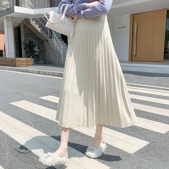 Women Pleated Maxi Skirt made of soft knit Mune Fashion