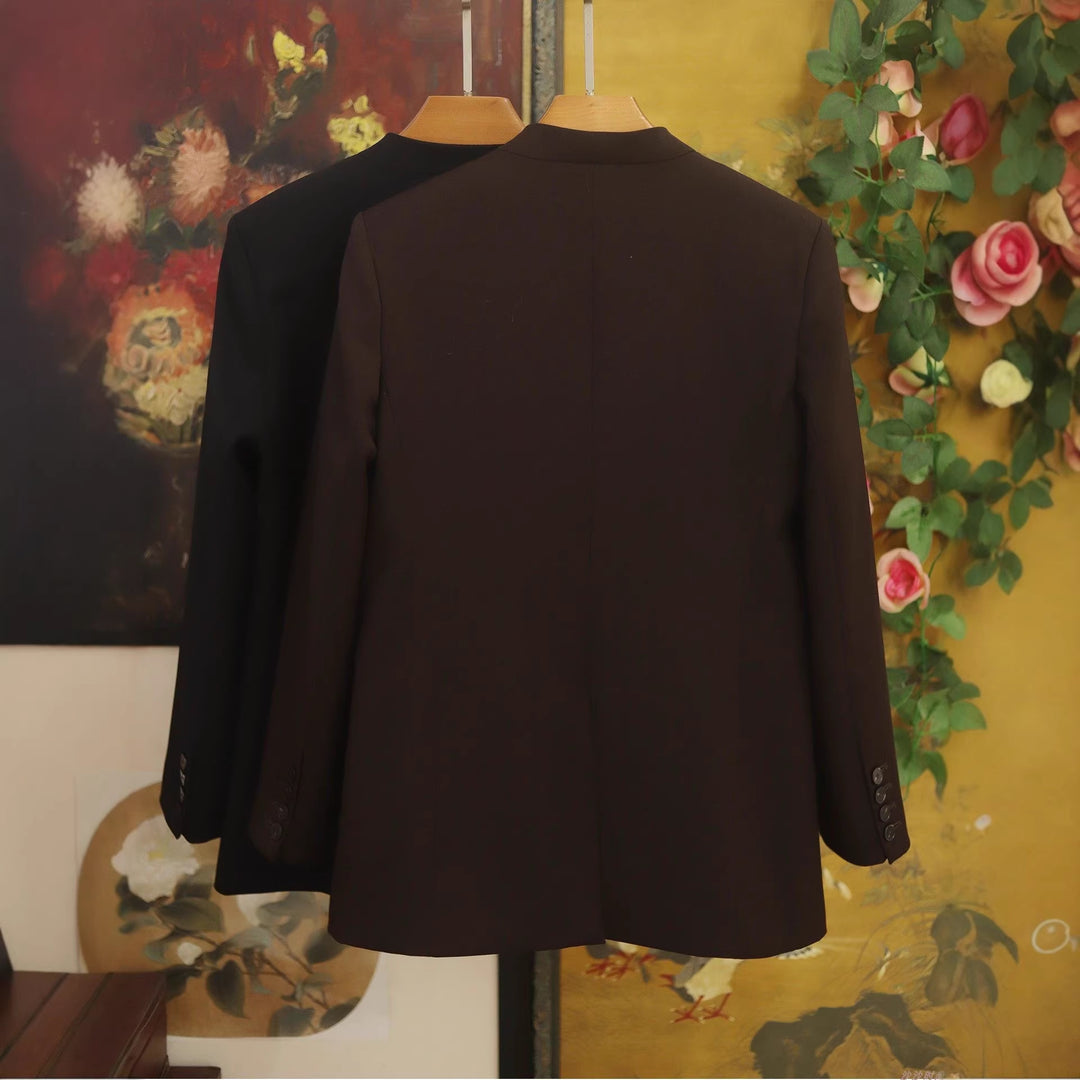 Ladies Elegant Blazer Set with Stylish Cut Mune Fashion