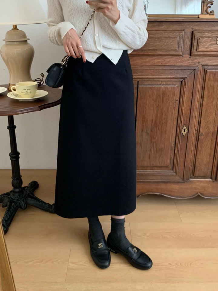 Women's Elegant Maxi Skirt with High Waist and Timeless Cut Mune Fashion