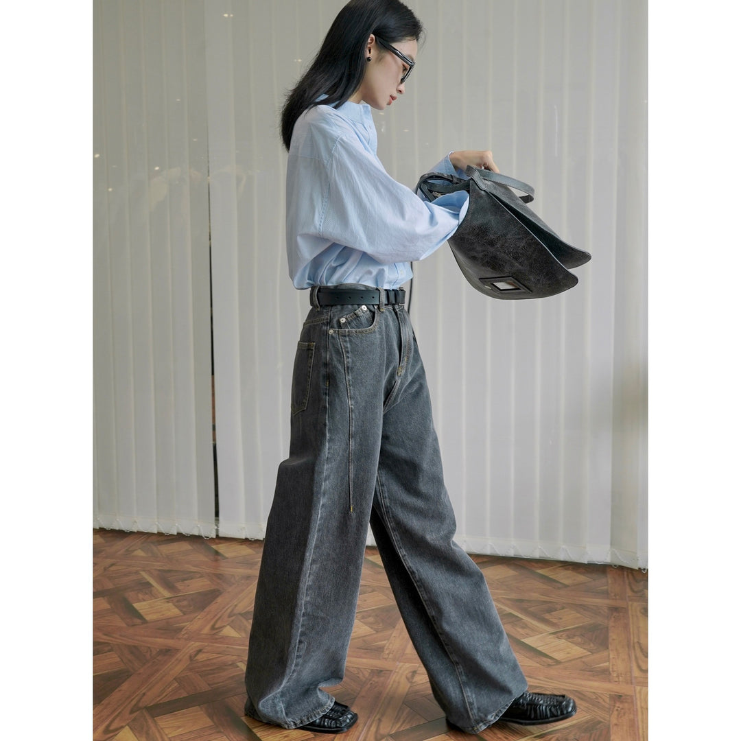Women Extra Wide High-Waist Denim Baggy Culotte with Deep Crotch and Light Vintage Wash Mune Fashion