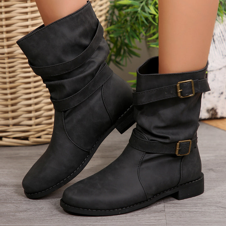 Women’s casual slouch ankle boots with two decorative straps and decorative metal buckles Mune Fashion