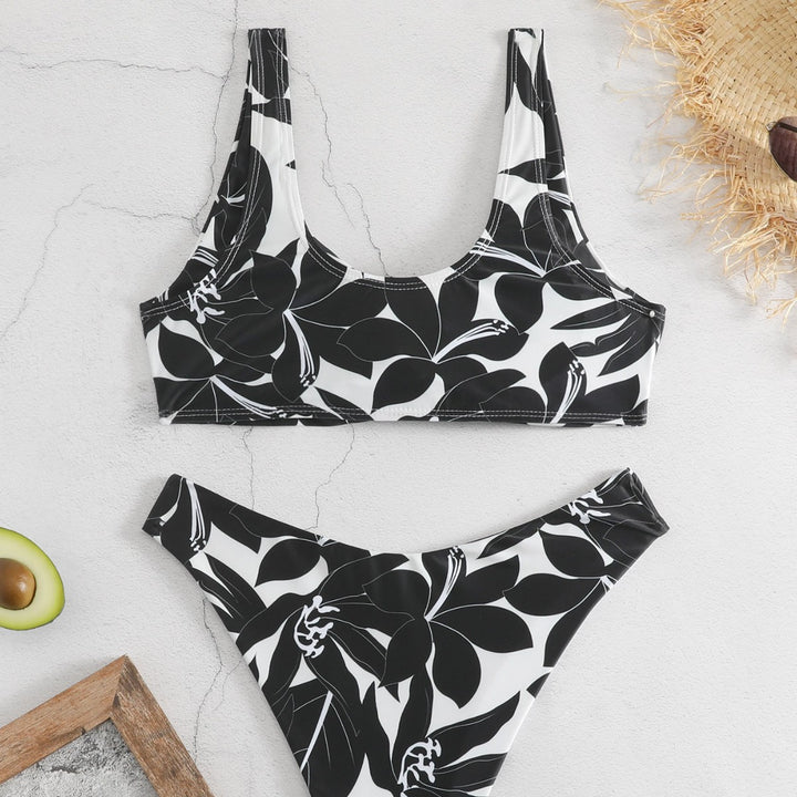 Women Bikini Set with Floral Design Mune Fashion