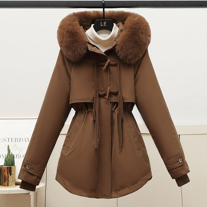 Women's short functional parka with figure-shaping drawstring, removable fur collar and concealed zipper Mune Fashion