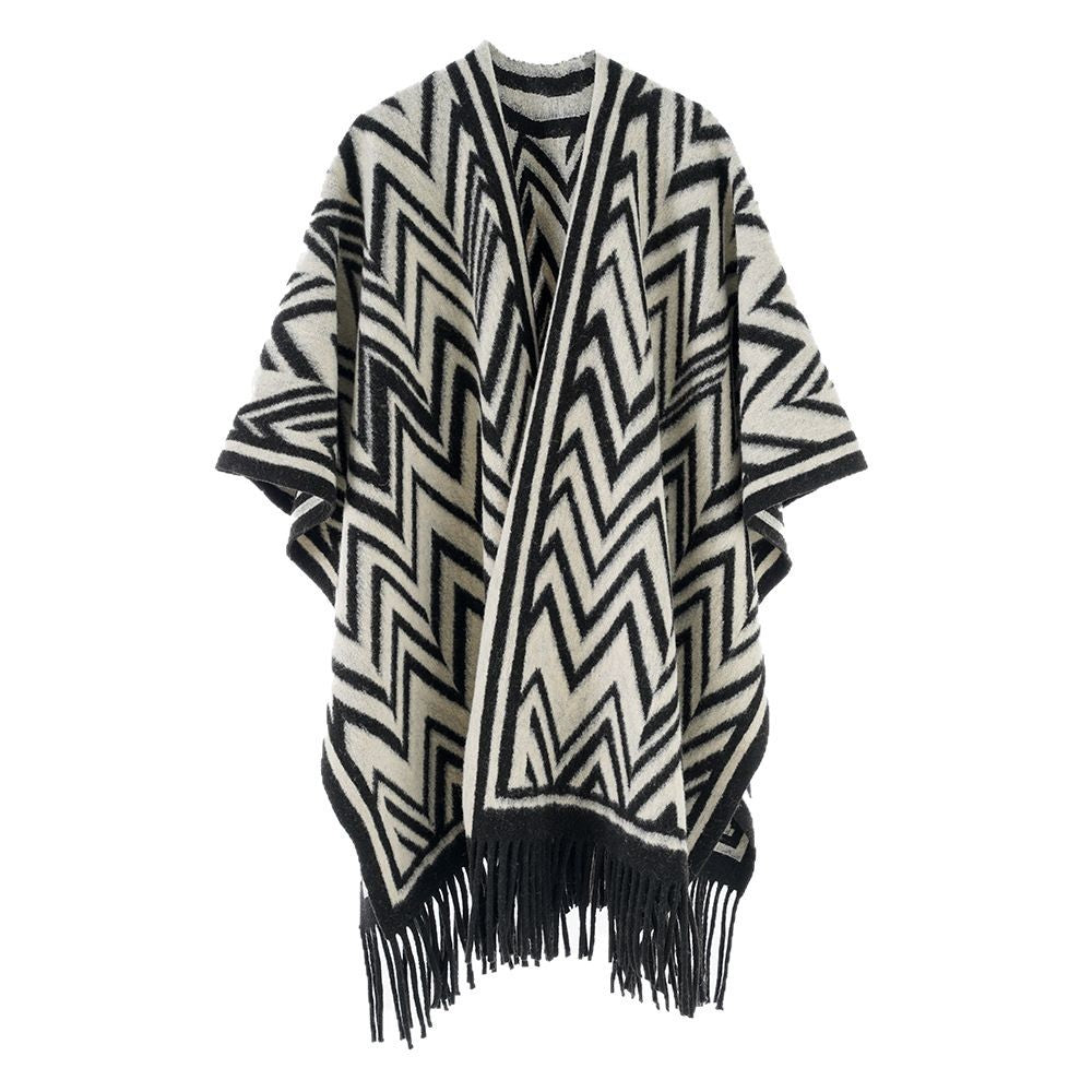 Ladies Large Fringe Poncho in Oversize Cape with Geometric Zigzag Jacquard Mune Fashion