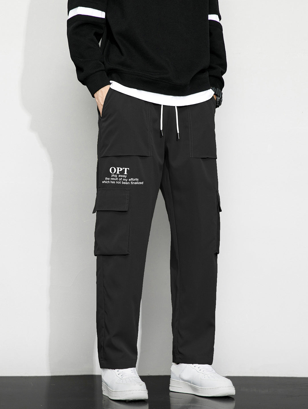 Men's cargo pants with practical pockets and elastic waistband Mune Fashion