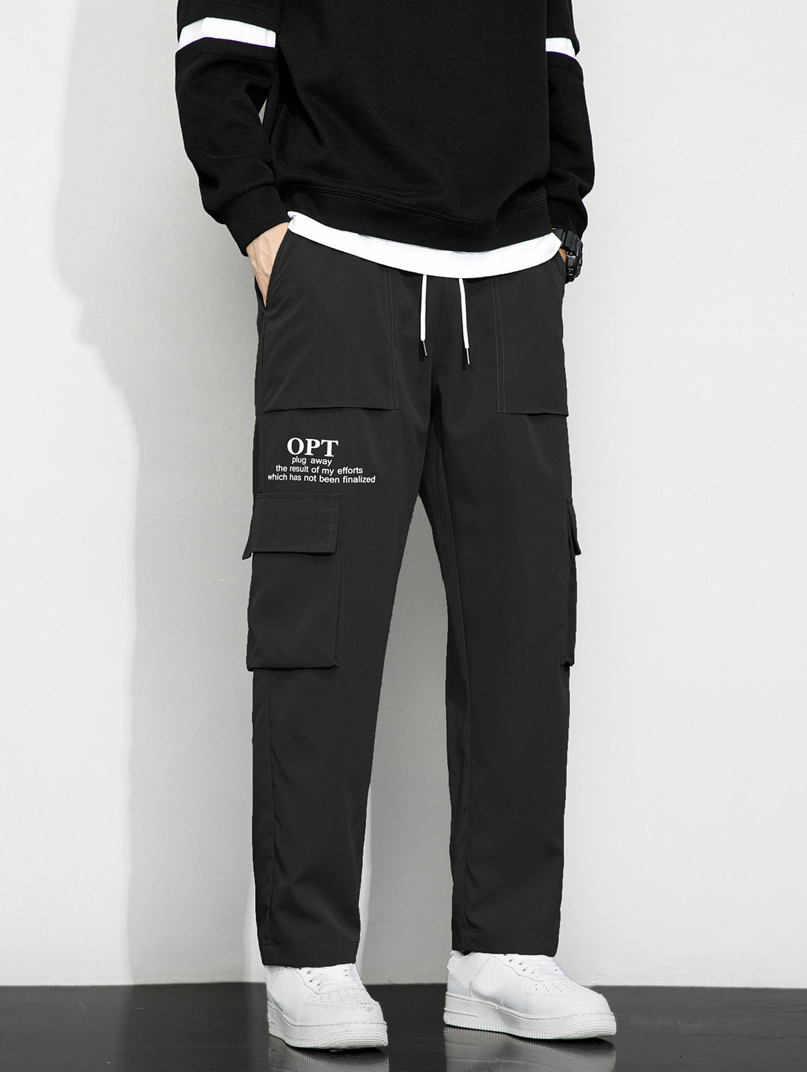 Men's cargo pants with practical pockets and elastic waistband Mune Fashion