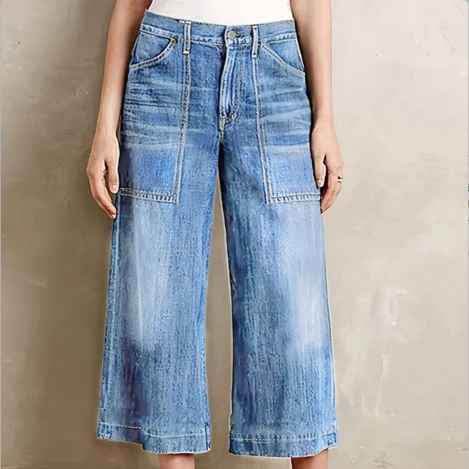 Ladies light vintage-inspired culotte jeans with visible seam panels and patch front pockets Mune Fashion