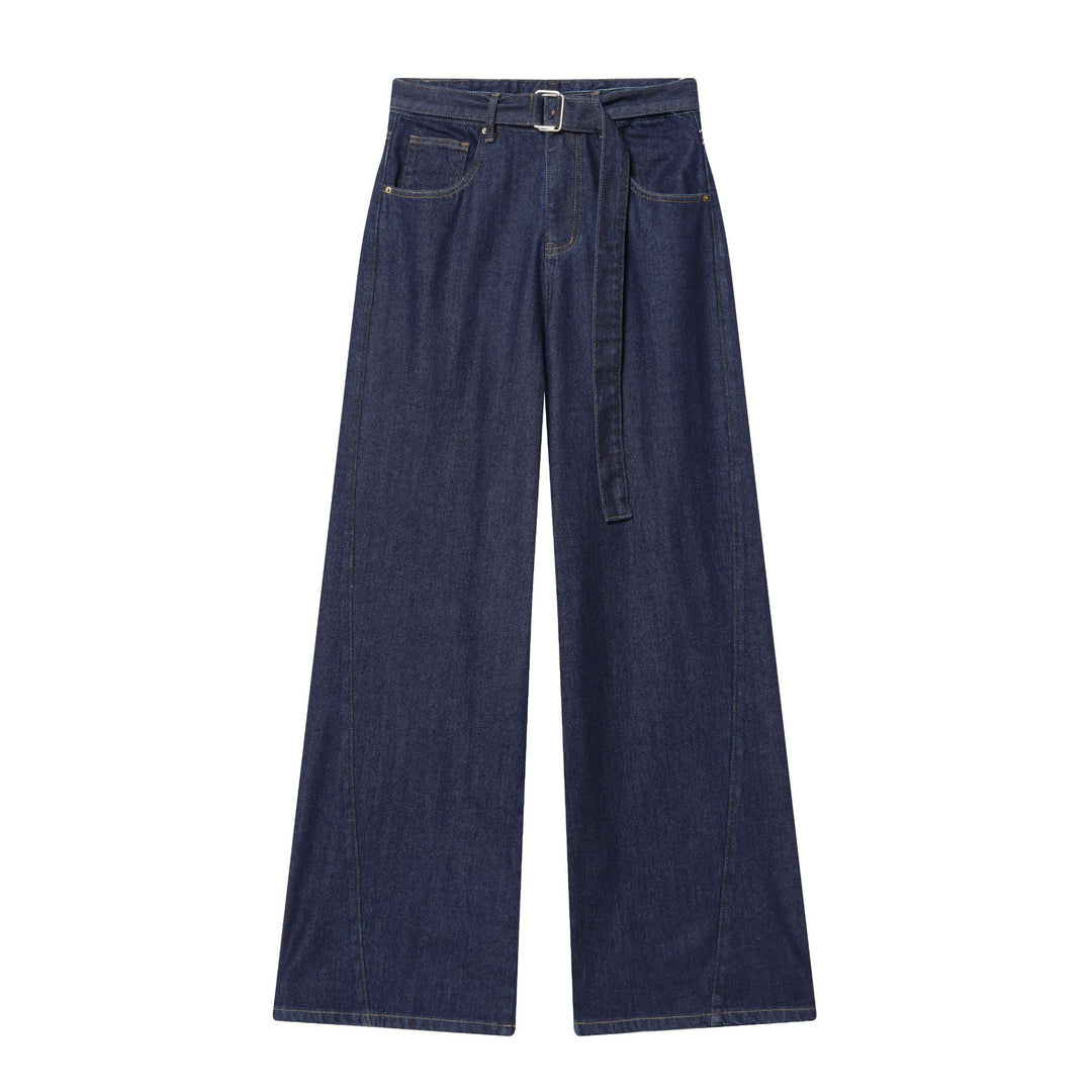 Women high-waisted jeans with wide leg, fabric belt and large front pockets Mune Fashion