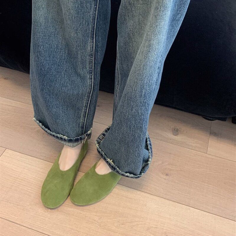 Women's Minimalist Suede Ballerina Slippers with Padded Comfort Footbed Mune Fashion