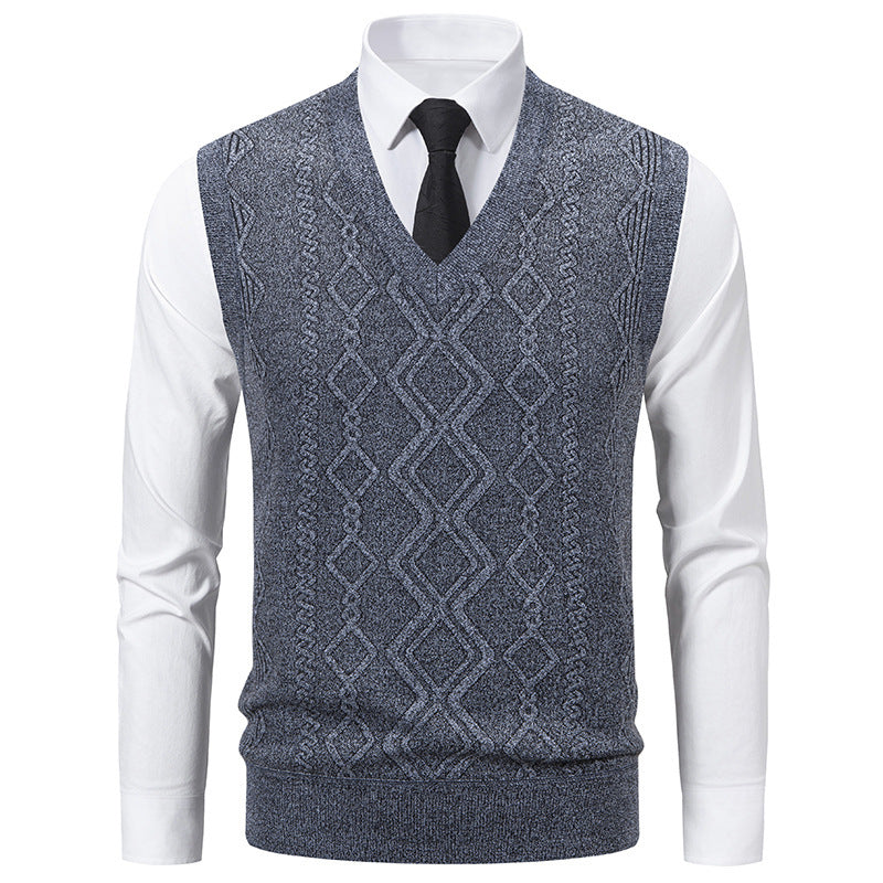Men's Knit Sweater with V-Neck and Textured Cable Pattern Mune