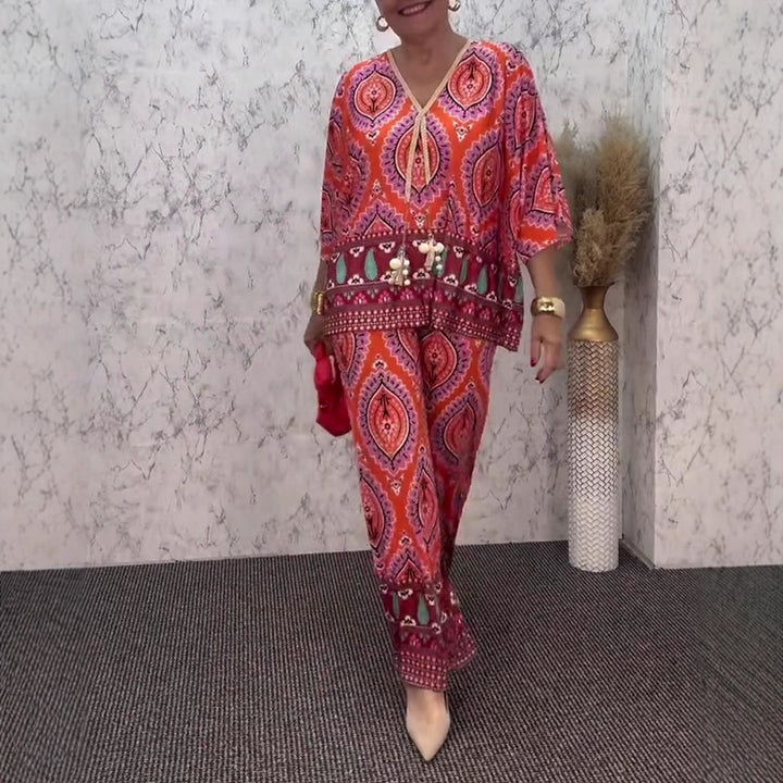Ladies relaxed tunic and palazzo pants set with V-neck fringe band and wide leg Mune Fashion