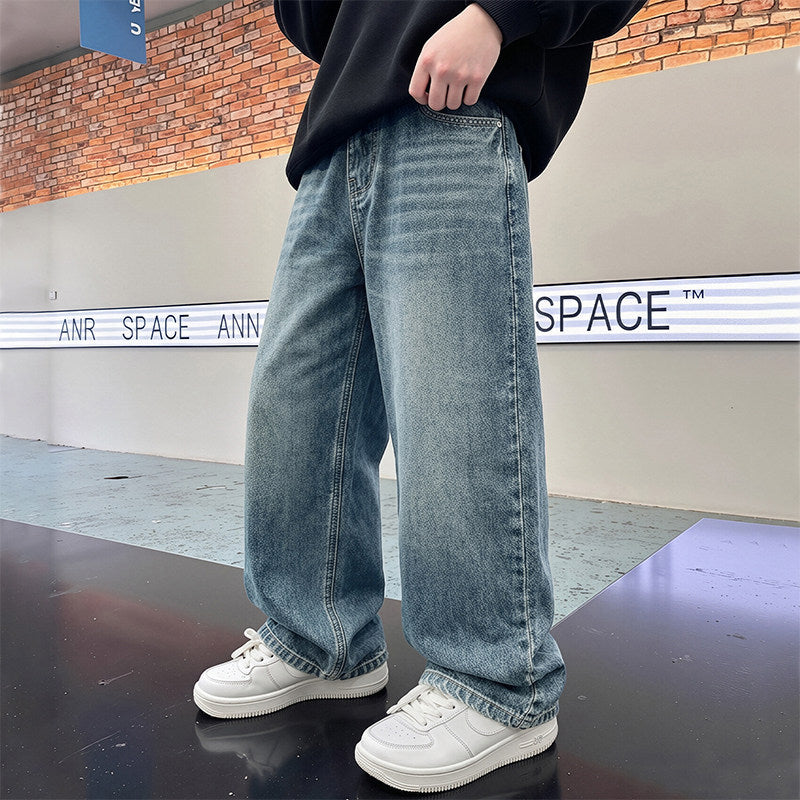 Unisex wide jeans with modern cut Mune Fashion
