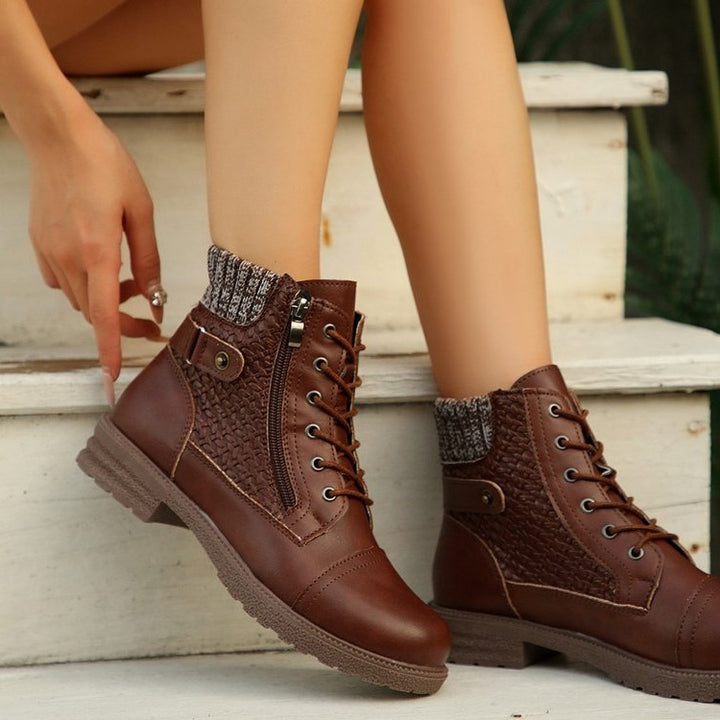 Women's ankle-high lace-up ankle boots with knitted shaft, side zipper, and molded rubber sole Mune Fashion
