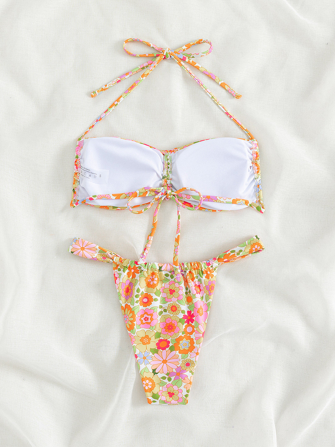Women's bandeau bikini with playful floral design Mune Fashion