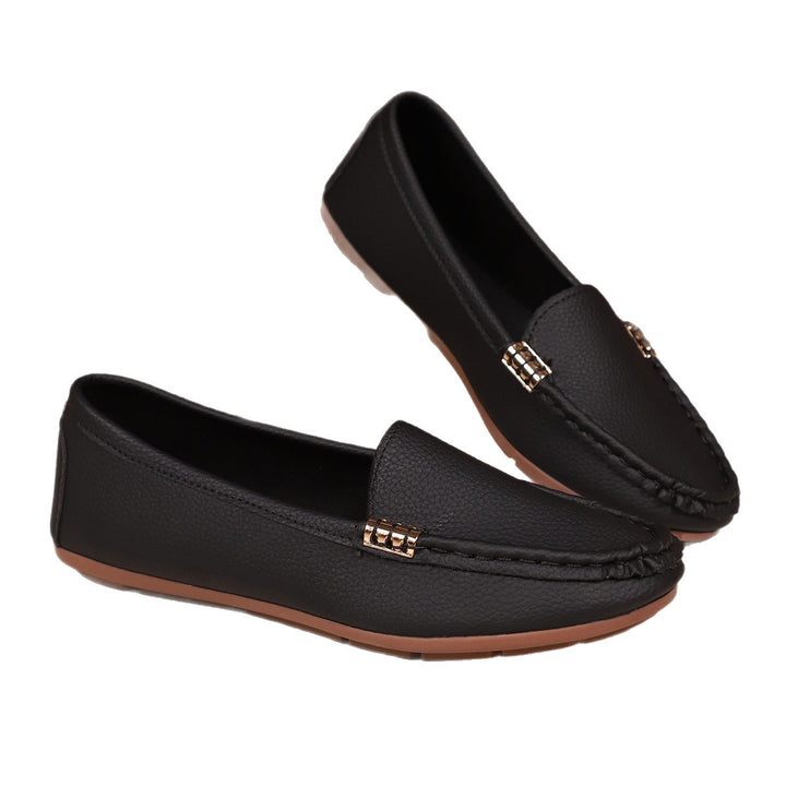 Women's slim moccasin slippers with hand-stitched front seam, padded comfort footbed, and flexible non-slip rubber sole Mune Fashion