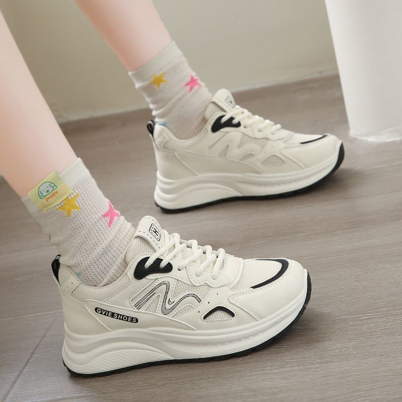 Women's City Chunky Sneaker with sculpted platform sole, mesh inserts, and padded comfort collar Mune Fashion
