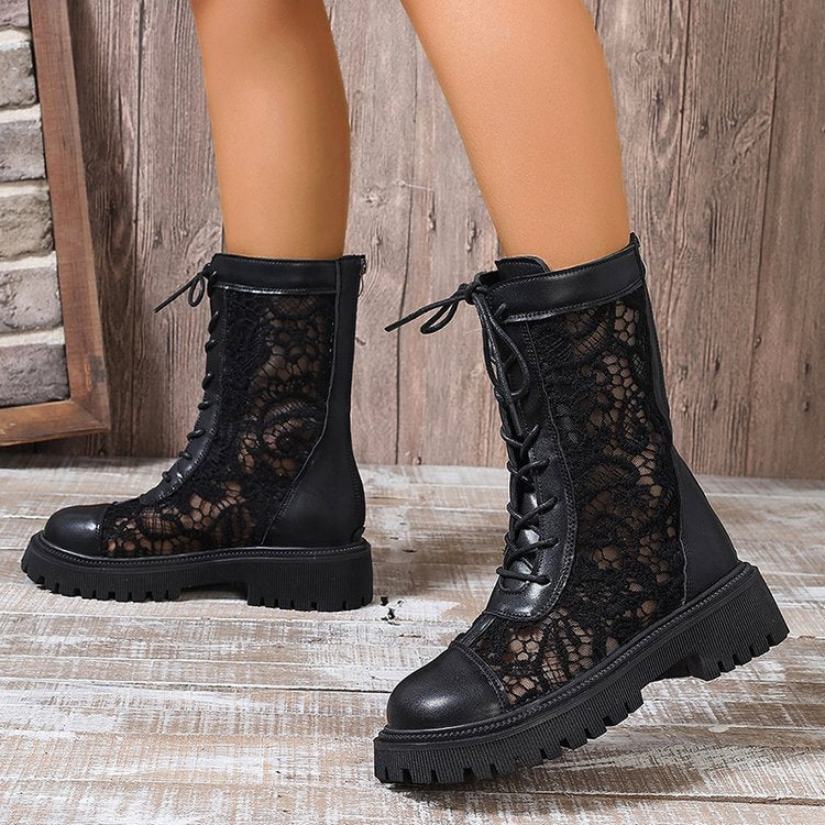 Women's lace-up boots with lace inserts, robust profile sole and leather look Mune Fashion