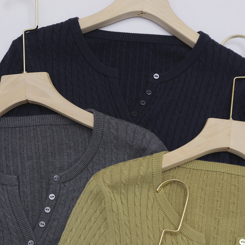 Women's Fine Cable Pattern Henley Fine Knit Shirt with Round Neck & Button Placket Mune Fashion