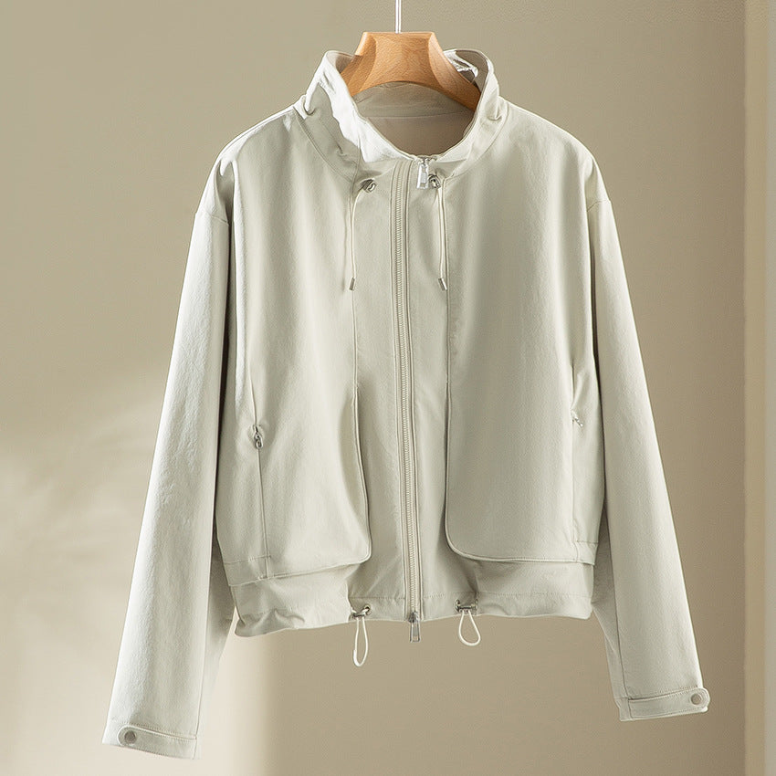 Women's Lightweight Short Jacket with High Collar, Drawstring and Patch Pockets Mune Fashion