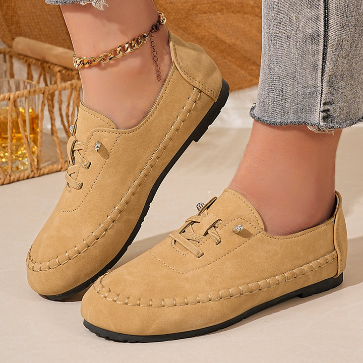 Women Comfortable Moccasins with Fashionable Lacing Design Mune Fashion
