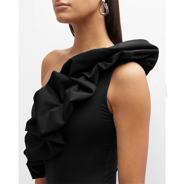 Women One-sided Swimsuit with Voluminous Ruffle Element Mune Fashion