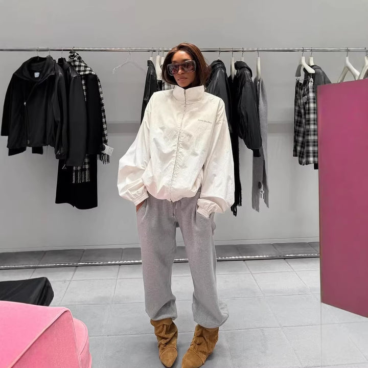 Women's Padded Boxy Jacket in Cropped Cut with Stand-up Collar and Concealed Fastening Placket Mune Fashion