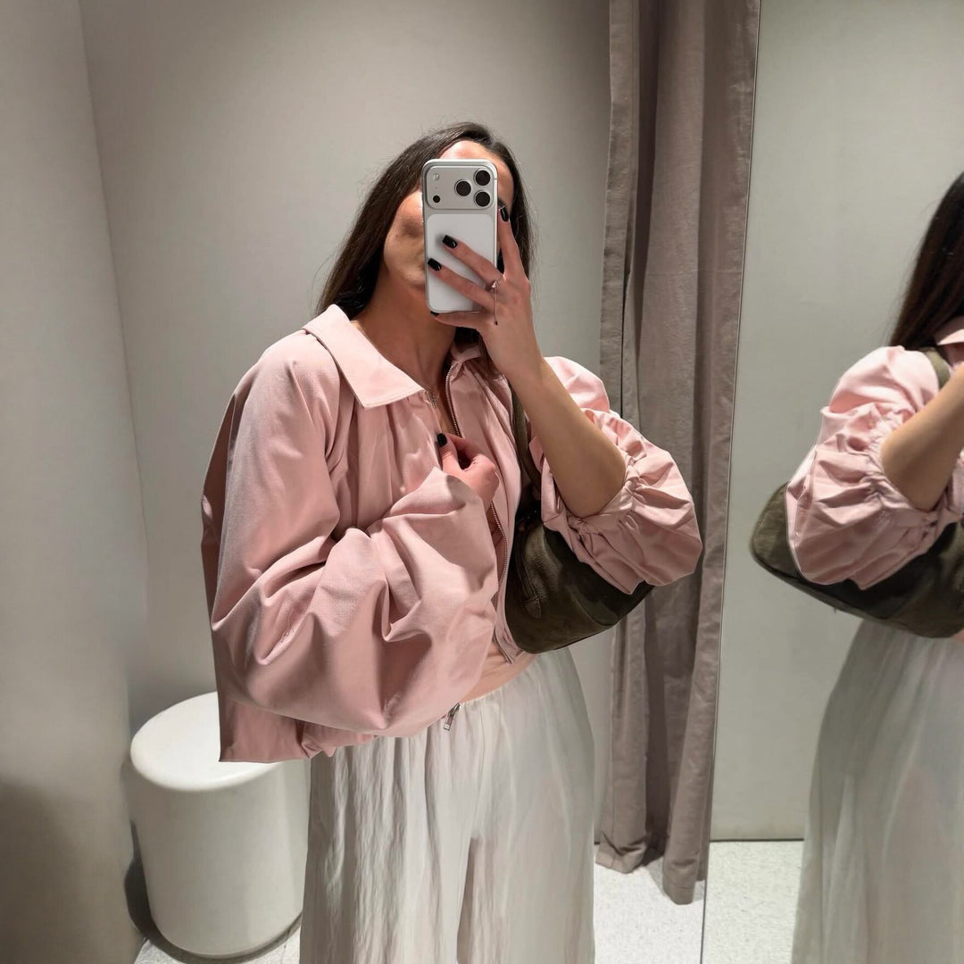 Women's short cape with voluminous sleeves, zipper and gathered hem Mune Fashion
