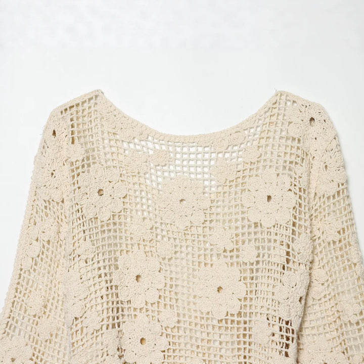 Women's crocheted oversized pullover with floral openwork and round neckline Mune Fashion