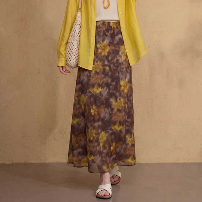 Women's flowing maxi skirt with A-line silhouette and fine vintage print, Mune Fashion