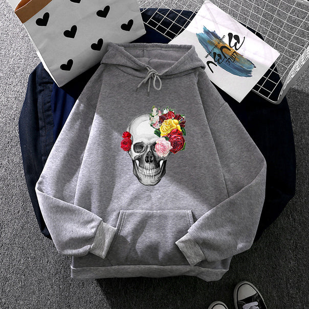 Unisex hooded sweatshirt with floral skull illustration, oversized fit and French terry quality Mune Fashion