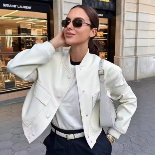 Women’s short-cut faux leather bomber jacket with patch flap pockets and ribbed hems Mune Fashion