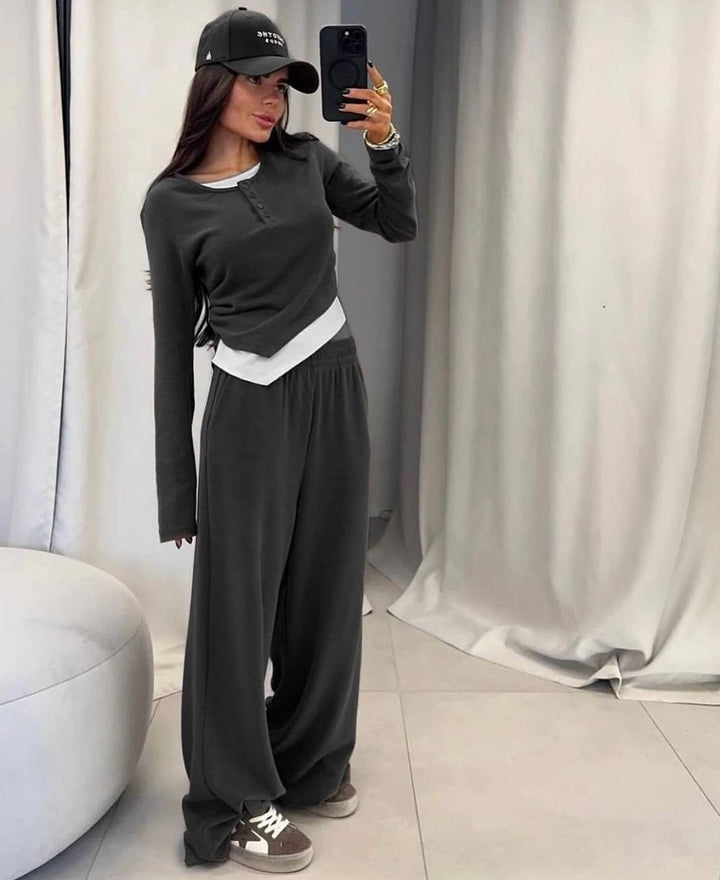 Women's loungewear set made of soft modal with Henley button placket and wide high-waist lounge pants Mune Fashion