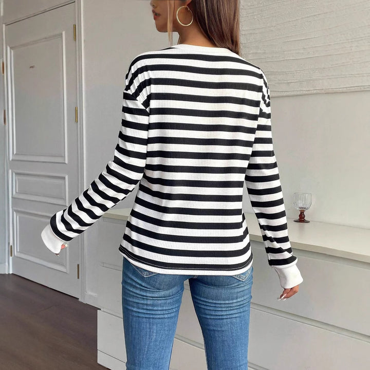 Women's striped rib long-sleeve shirt with three-dimensional flower appliqué and round neck Mune Fashion