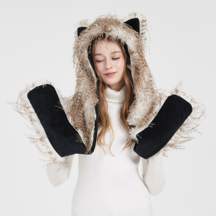 Women's hooded scarf made of luxurious faux fur with ear application and long stola ends Mune Fashion