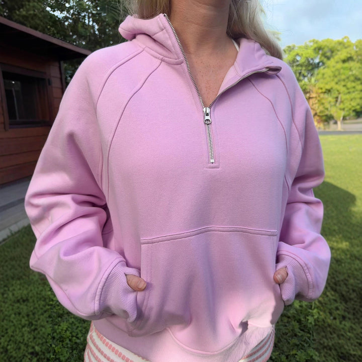 Women's oversized hoodie with short zipper, kangaroo pocket, and lightweight fleece lining Mune Fashion