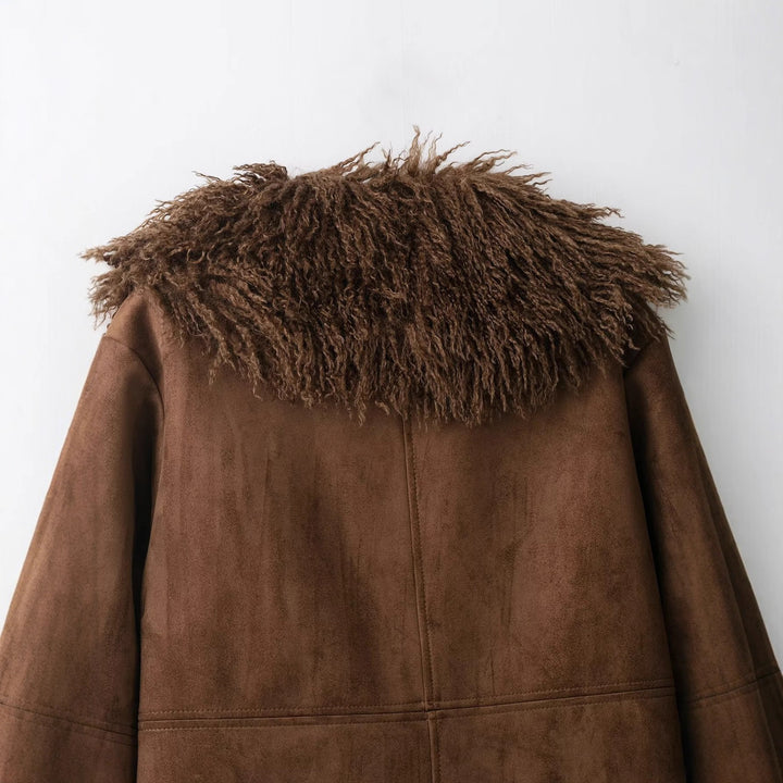 Women's Lambskin Look Coat with Voluminous Teddy Collar Mune Fashion