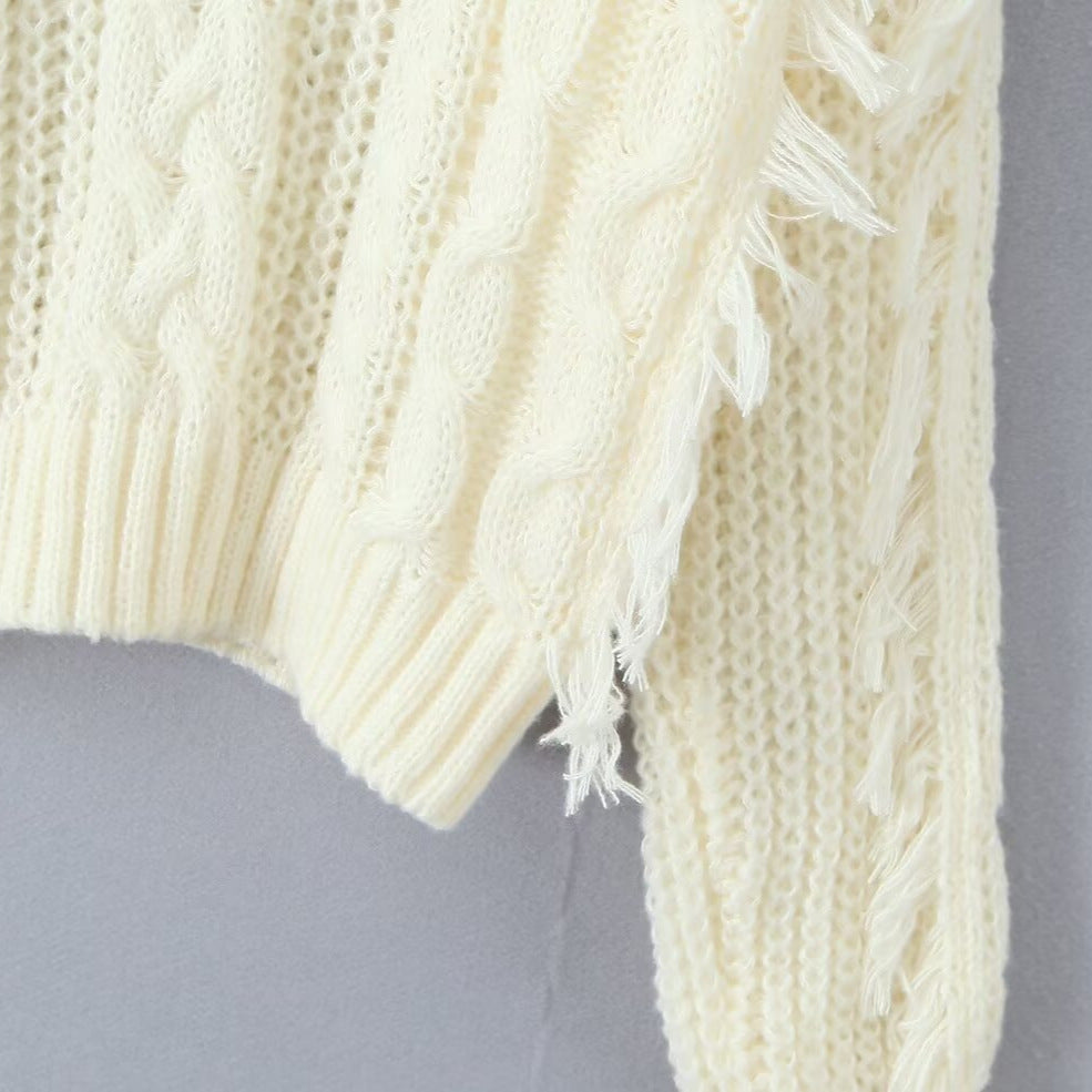 Women's Chunky Knit V-Neck Sweater with Cable Pattern and Fringes Mune Fashion