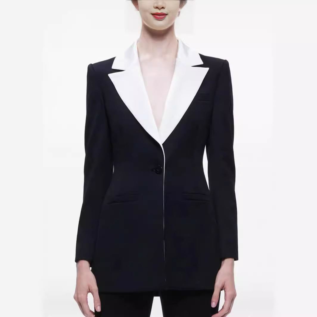Ladies Elegant Two-Piece Tuxedo Set with Contrasting Shawl Collar and Flared Trouser Mune Fashion