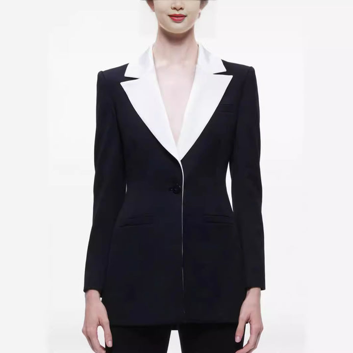 Ladies Elegant Two-Piece Tuxedo Set with Contrasting Shawl Collar and Flared Trouser Mune Fashion