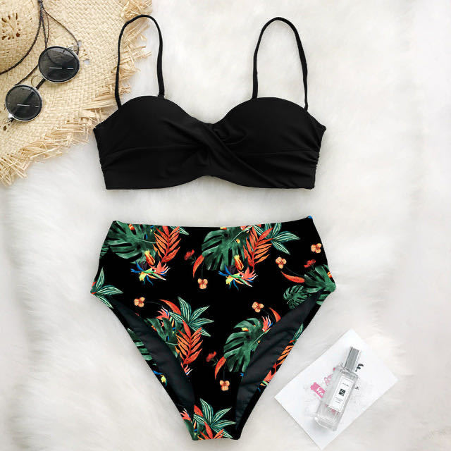 Women's High-Waisted Bikini Set with Gatherings and Floral Design Mune Fashion