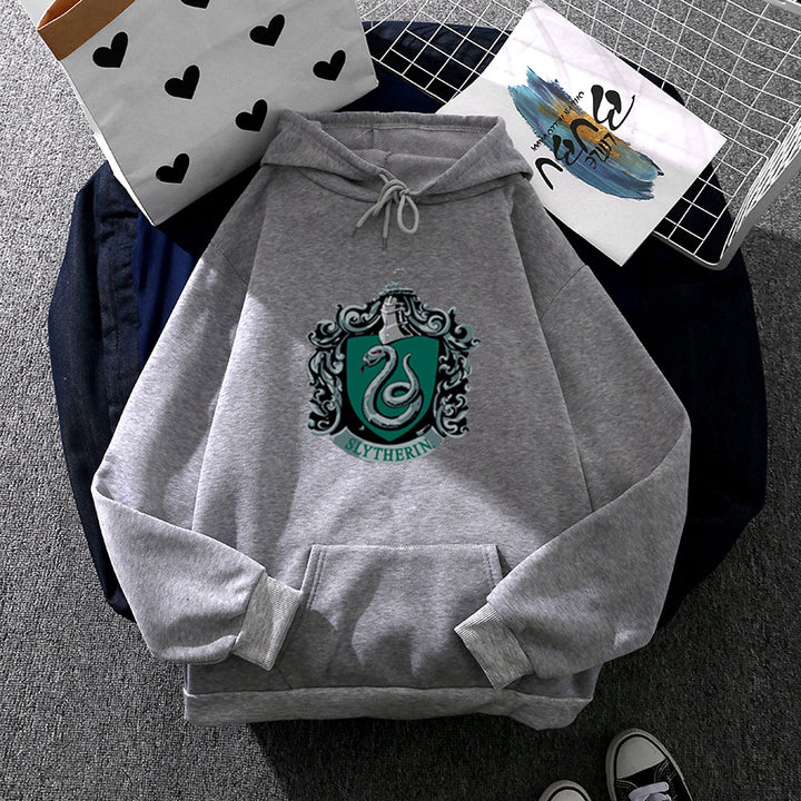 Women's oversized hooded sweatshirt with heraldic snake emblem and soft fleece lining Mune Fashion