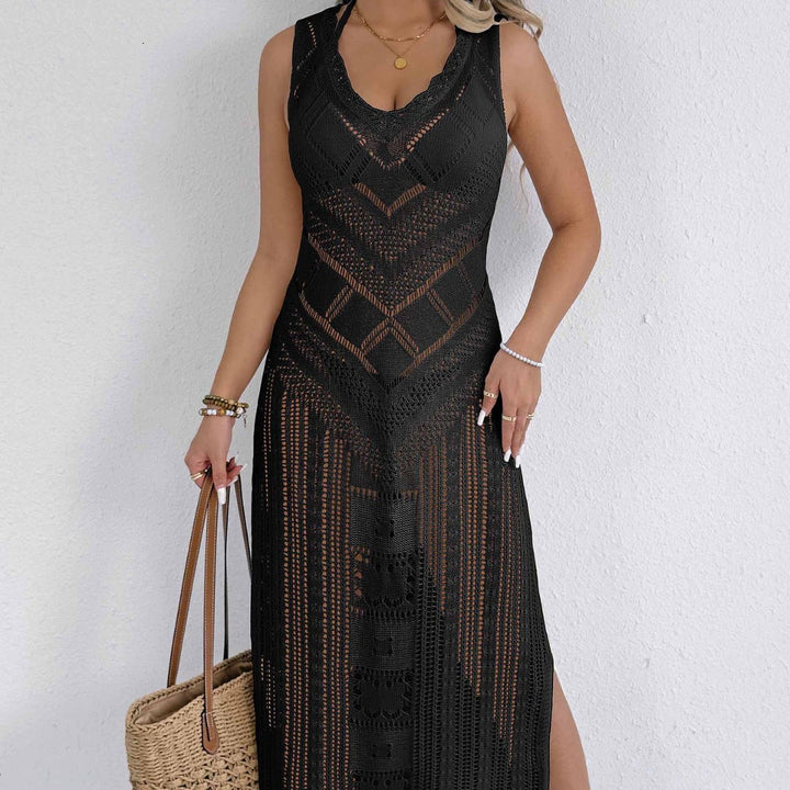 Women crocheted maxi dress with subtle lace pattern look Mune Fashion