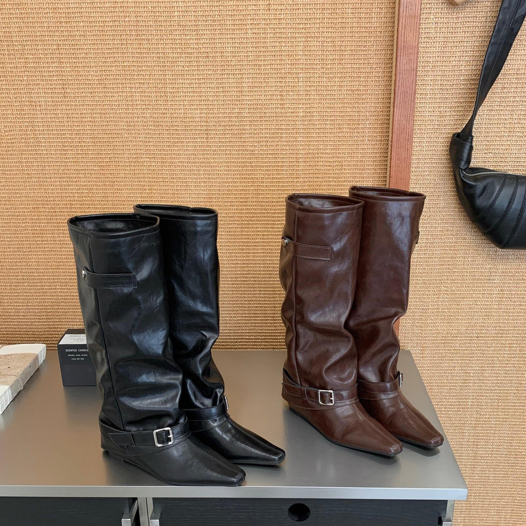 Women High Boots made of high-quality leather with fashionable straps Mune Fashion