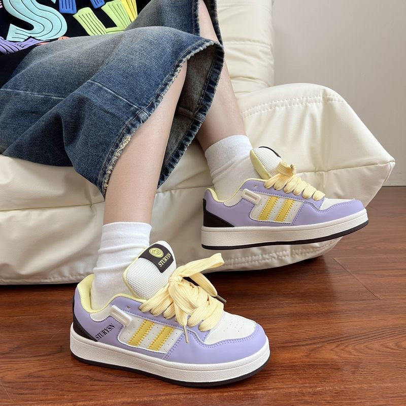 Women's sporty sneakers with breathable mesh upper material and cushioned sole Mune Fashion