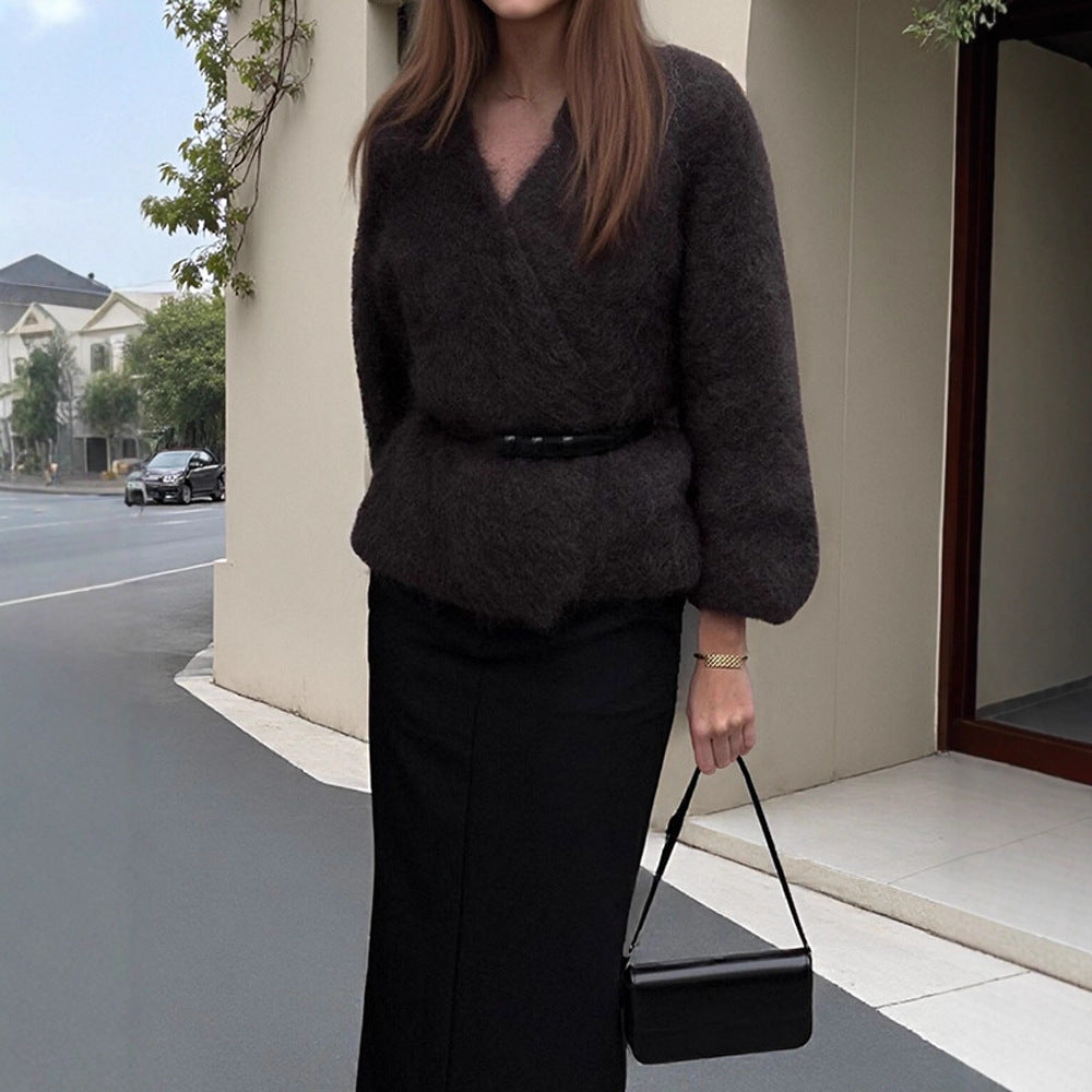Women's Fluffy Mohair Sweater with Balloon Sleeves and Slightly Cropped Cut Mune Fashion