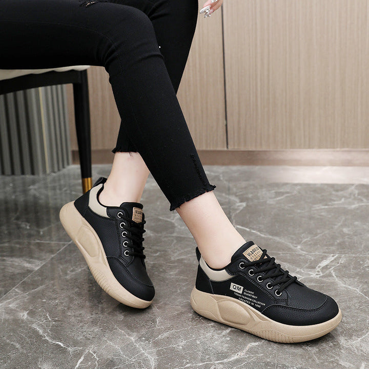 Women’s Sporty Sneakers with Reinforced Cushioning System and Breathable Surface Mune Fashion