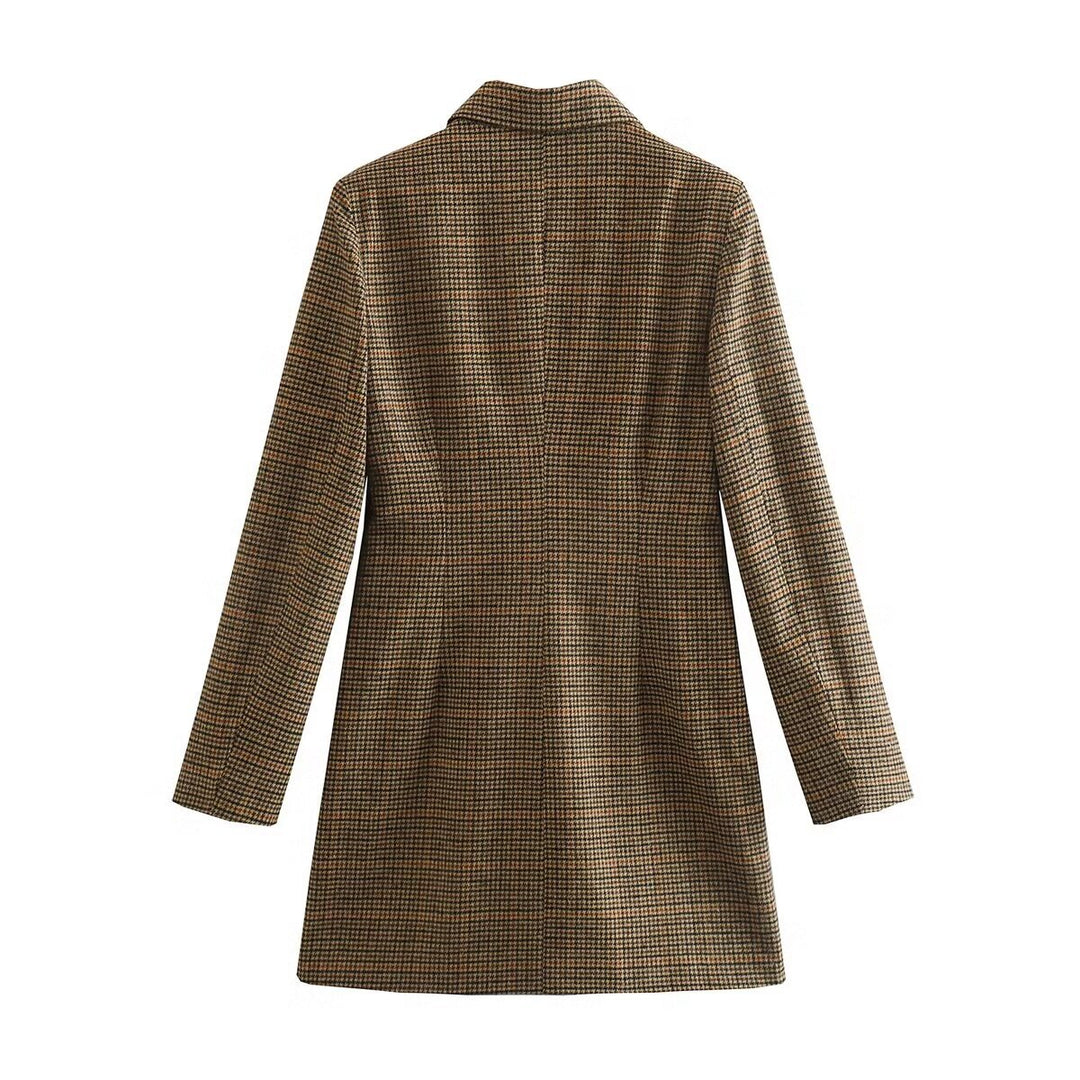 Women's tailored double-breasted long blazer with Glencheck structure, shawl collar, and flap pockets Mune Fashion