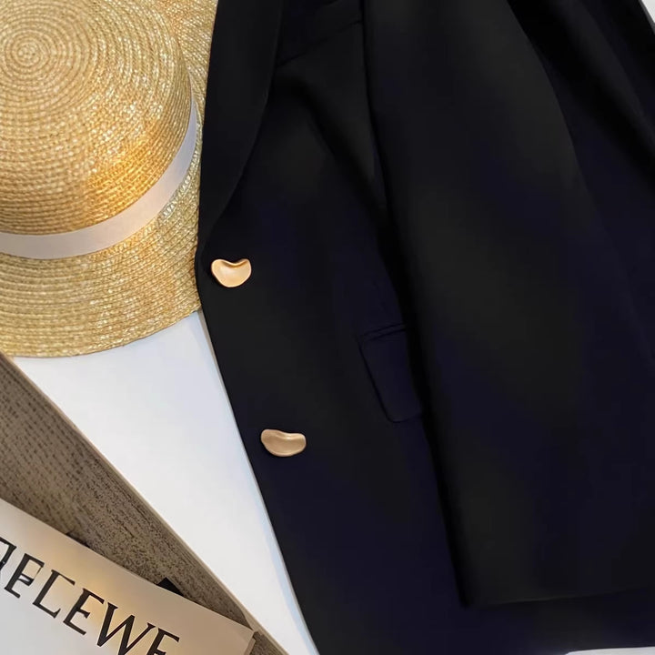 Women's Elegant Blazer with Golden Details Mune Fashion