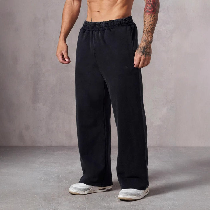 Men's loose fleece joggers with elastic waistband and straight cut Mune Fashion