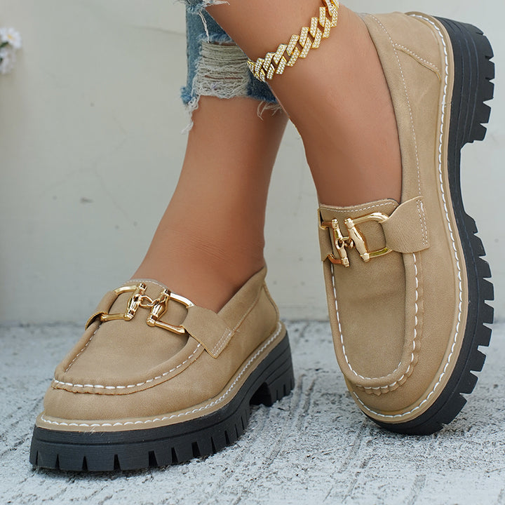 Women Chunky Loafer with profiled lug sole and decorative bit Mune Fashion